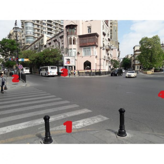 Bakının mərkəzində piyadalar üçün təhlükəli “PİYADA KEÇİDİ” - FOTO