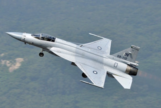 Pakistan yeni qırıcı təyyarəsini təqdim edəcək - Bakıda