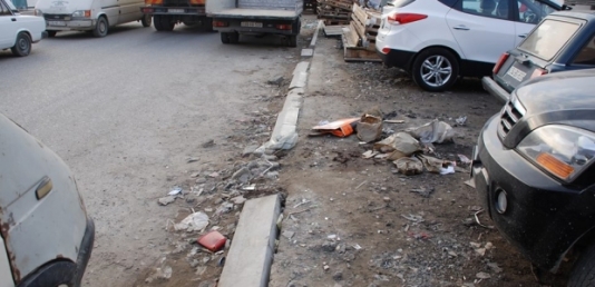 Səkiləri kim dağıdır? - VİDEO