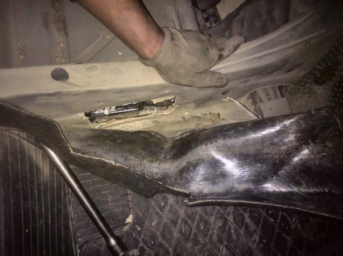 Nəqliyyat vasitəsindən 3000 ədəd siqaret aşkar edildi - FOTO