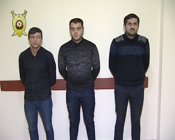 Bakıda evdən quldurluq edən şəxslər saxlanılıb - FOTO