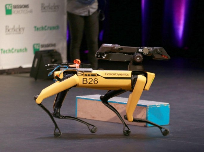 Unikal robot-it polisdə istifadə olunacaq