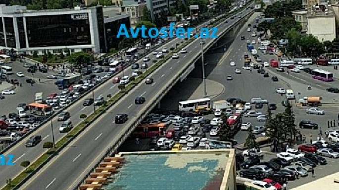 "20 yanvar"ın bitməyən problemi: yol polisi və BNA hərəkətə keçdi - VİDEO