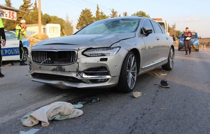 “Volvo” motosikletlə toqquşdu: ata-ana öldü, uşaqları isə ağır yaralandı - FOTO