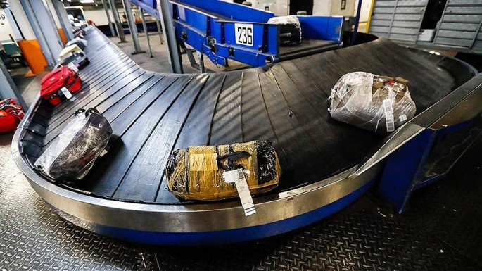 Hava limanında qumbaraatan aşkarlanıb