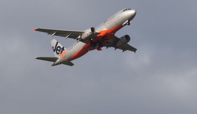 Pilotlar eniş zamanı təyyarədə iki dəfə şassini açmağı unutdular