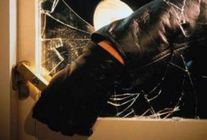 Mağazadan 35 min manat oğurlayan şəxs tutulub