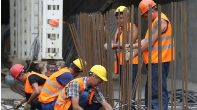 Azərbaycanda muzdla çalışan işçilərin sayı AÇIQLANDI 
