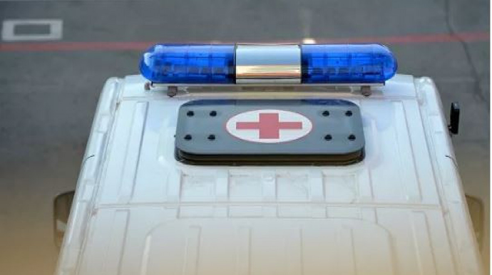 Təcili yardım maşını qəzaya düşüb-İçərisindəki xəstə ölüb 