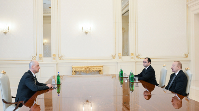 Prezident qəbul keçirdi - FOTOLAR