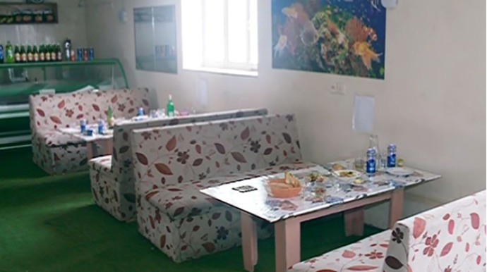 Gözətçi işlədiyi kafedə öldü 