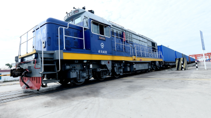 Çin ilə Avropa ölkələri arasında yük qatarı səfərləri bu il 10 mini ötüb 