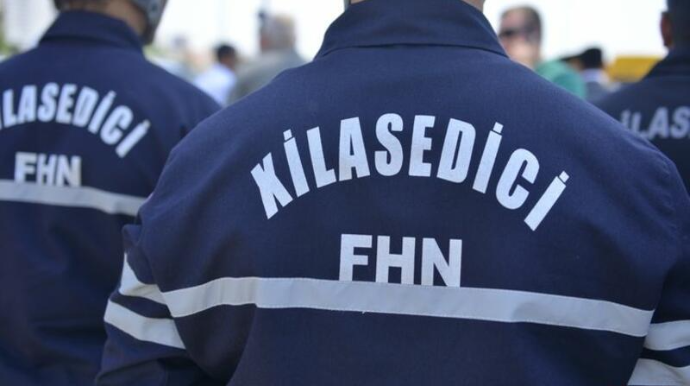 Evdə köməksiz vəziyyətdə qalan azyaşlı xilas edilib 