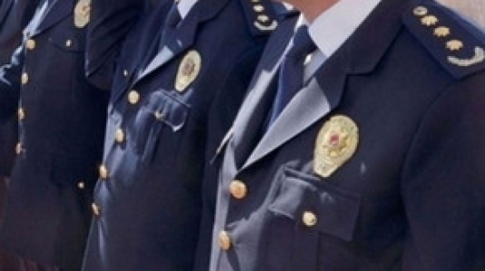 12 min 801 polis əməkdaşı işdən çıxarılıb