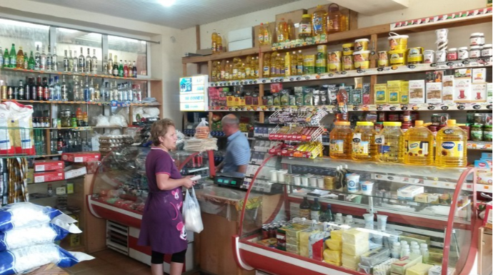 Bəzi mağazalarda qaydalara riayət edilməyib