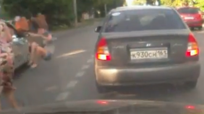 Polis maşını  piyadanı belə vurdu - ANBAAN VİDEO 