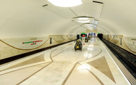 Metro istifadəçilərinin sayı artıb