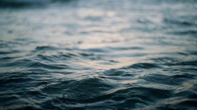 Dənizdə batan iki yeniyetmədən birinin meyiti tapıldı