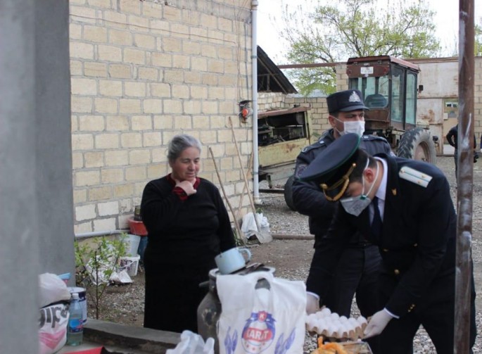 Ağcabədidə “Evdə qal” devizi altında aksiya keçirilib - FOTO