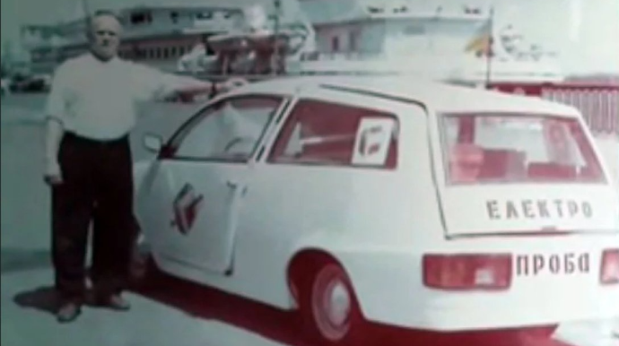 Təyyarə mühərrikli Ukrayna elektromobili  - FOTO