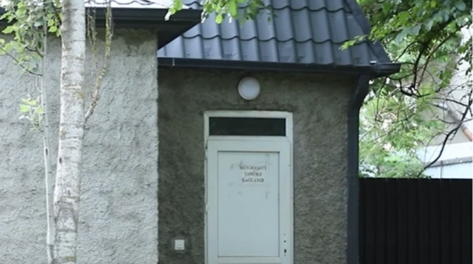 Şamaxıdakı Mərkəzi Parkın sanitar qovşağında natəmizlik hökm sürür - VİDEO