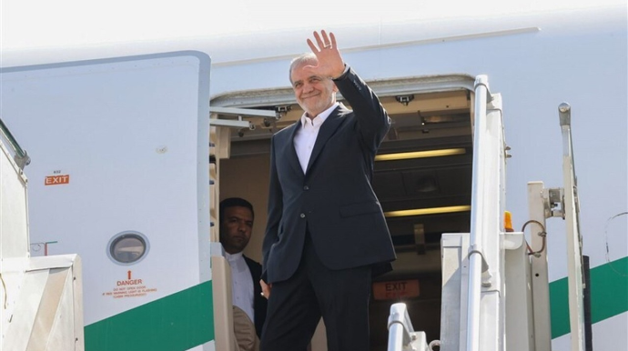 Pezeşkian Bakıya çatdı - YENİLƏNİB  