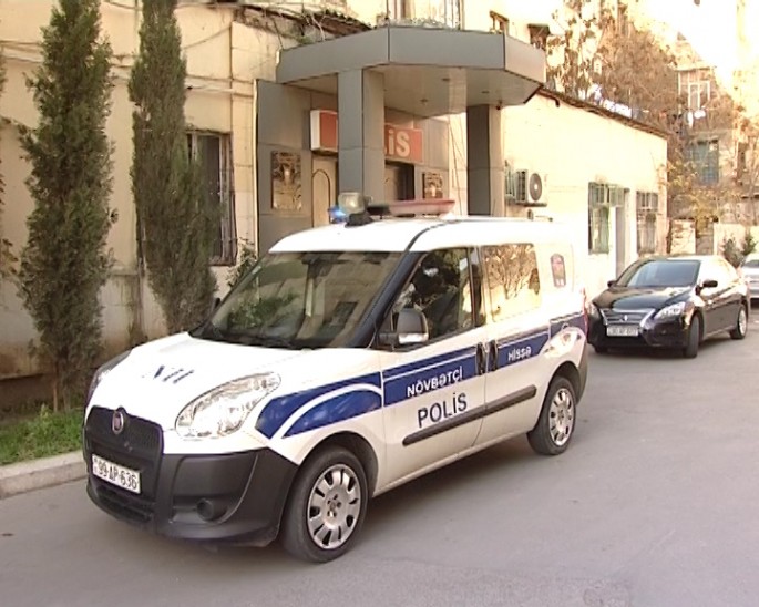 “Makarov” markalı tapança gəzdirən şəxs saxlanılıb - FOTO