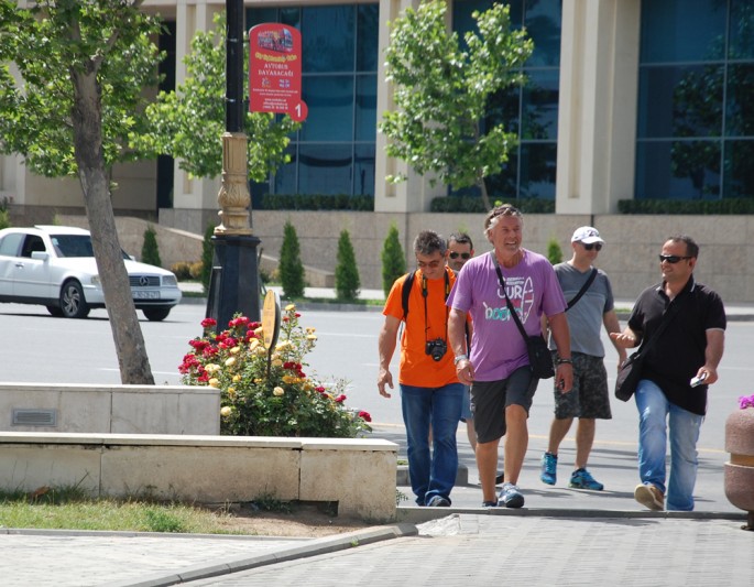 Bakıda turistlər üçün ictimai nəqliyyat pulsuz olacaq - Yeni kart təqdim olunacaq