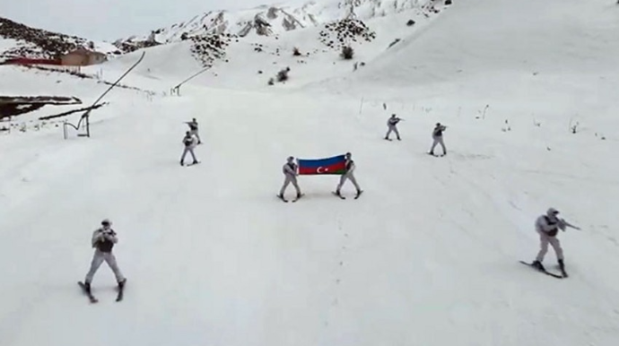 Müdafiə Nazirliyi həftəlik icmalını təqdim edib  - VİDEO