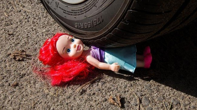 Bakıda avtomobil 5 yaşlı uşağı vurdu