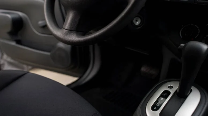 Buzlu yollarda sürətlər qutusunu bu rejimə keçirmək maşına ziyan vurmur – ARAŞDIRMA 