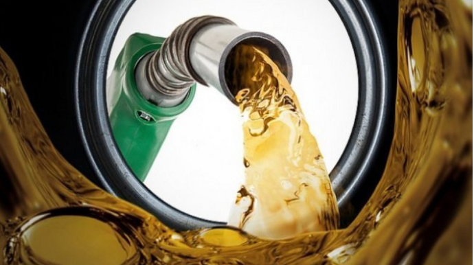 Azərbaycanda əhalinin avtomobil yanacağına xərcləri 10%-dən çox artıb