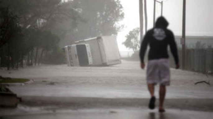 Əlverişsiz hava səbəbindən - 2 nəfər ölüb, 200 min ev işıqsız qalıb