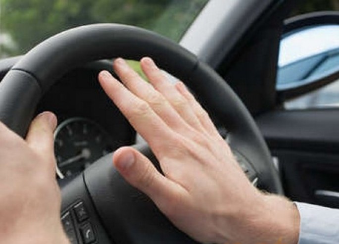 Paytaxtda avtomobil qaçırdı - Göyçayda yaxalandı