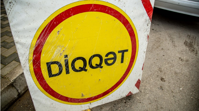 Sürücülərin diqqətinə:  Mərkəzi küçədə yol bağlandı