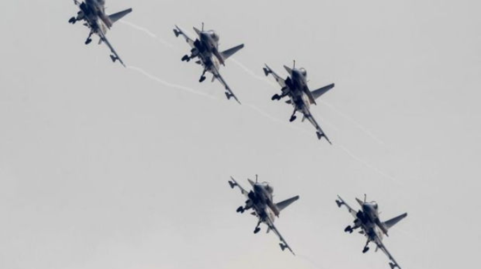 Çin Tayvan sahillərinə rekord sayda döyüş təyyarəsi göndərdi