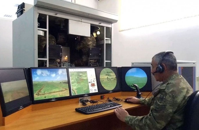 Kursantlar sürücülük üzrə praktiki vərdişlərini təkmilləşdirirlər - VİDEO