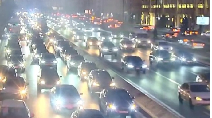 Paytaxtda sıxlıq olan küçələrin SİYAHISI