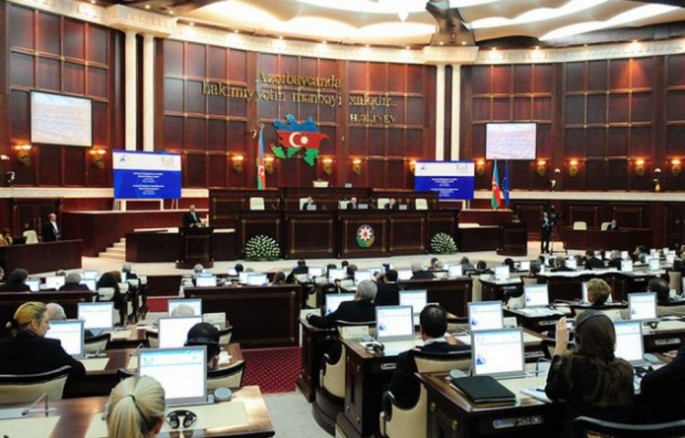 Milli Məclisin növbəti plenar iclası başlayıb