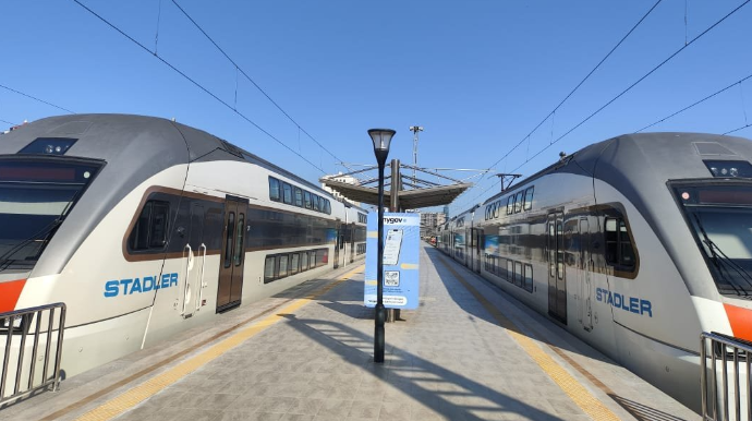 Доходы от ж/д пассажирских перевозок в Азербайджане резко выросли