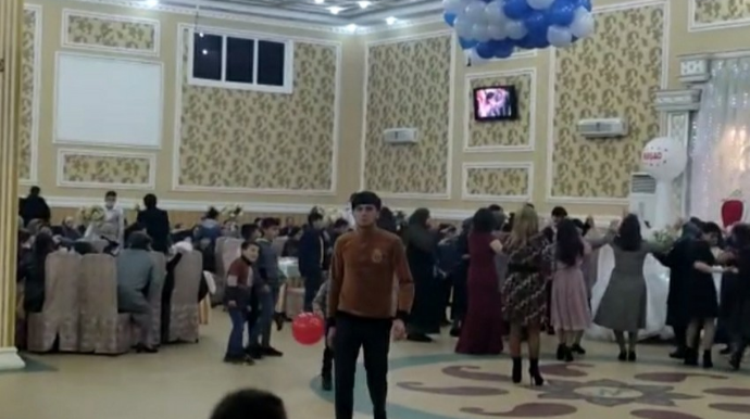 Şamaxıda polis 200 nəfərlik toya  girdi və... 