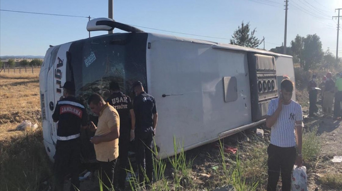 Antalyada qəza olub, 9 rusiyalı turist xəsarət alıb 