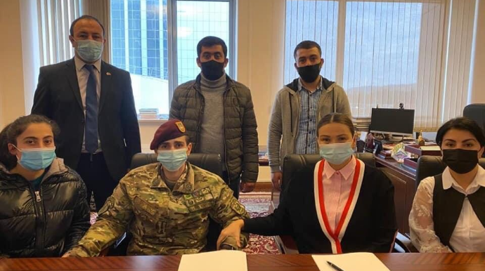 Qənirə Paşayeva qazilərlə görüşüb  - FOTO