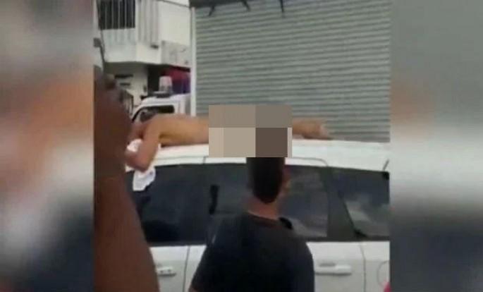 Qadın ərini maşına bağlayıb şəhərdə çılpaq gəzdirdi - FOTO