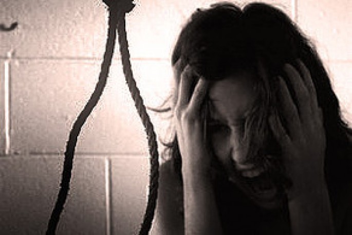 18 yaşlı qız intihar edib - Şəmkirdə