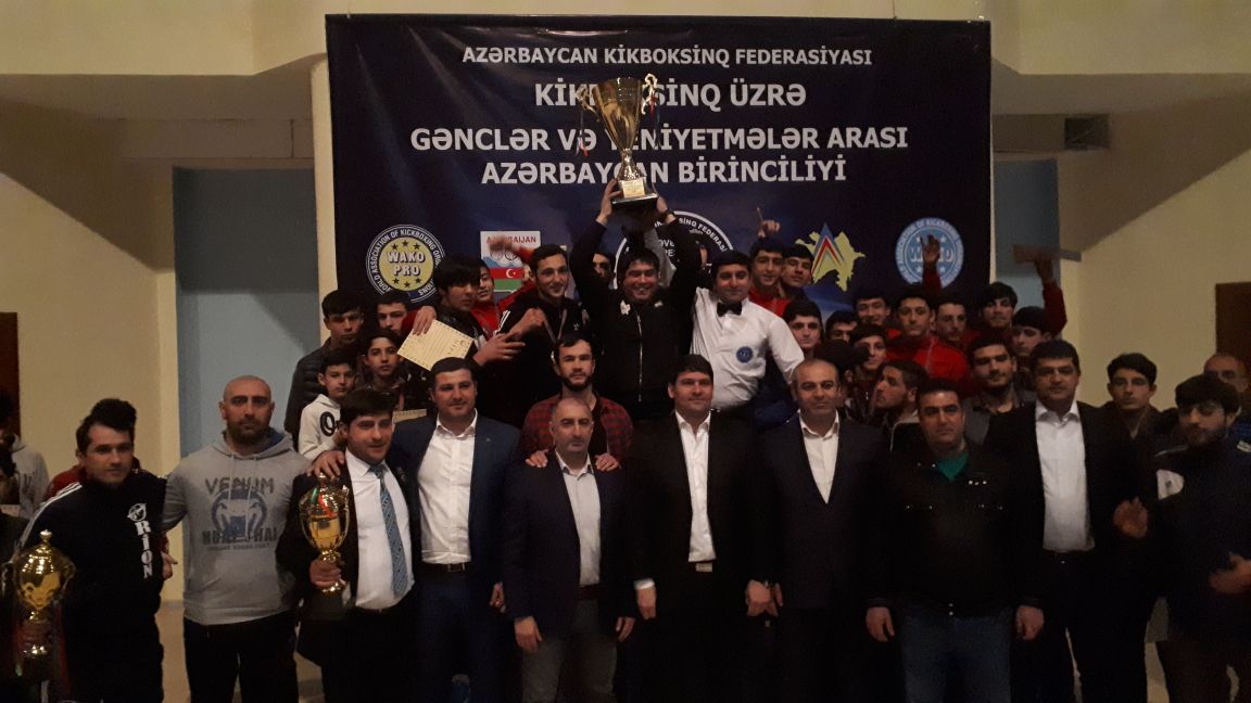 DİN-in komandası 12-ci dəfə kuboka sahib oldu - FOTO