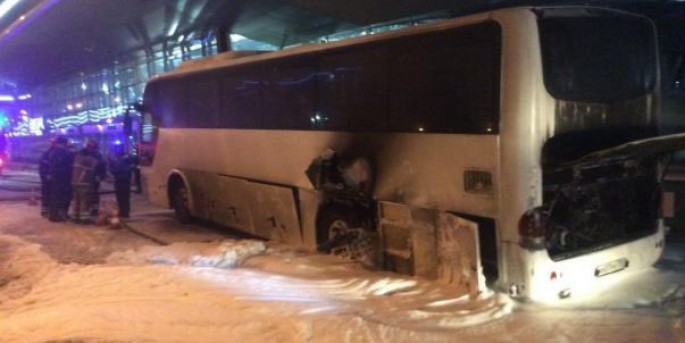 Moskva aeroportunda çinli turistlərin olduğu avtobus yanıb - FOTO