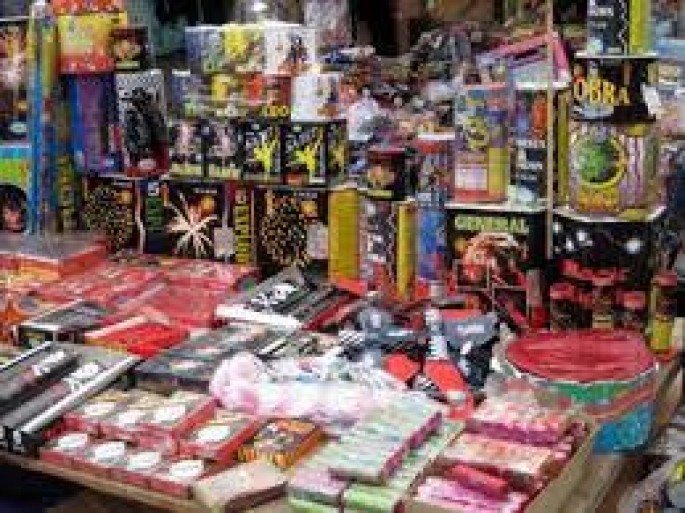 Mağazalardan partlayıcı oyuncaqlar və pirotexniki vasitələr götürülüb