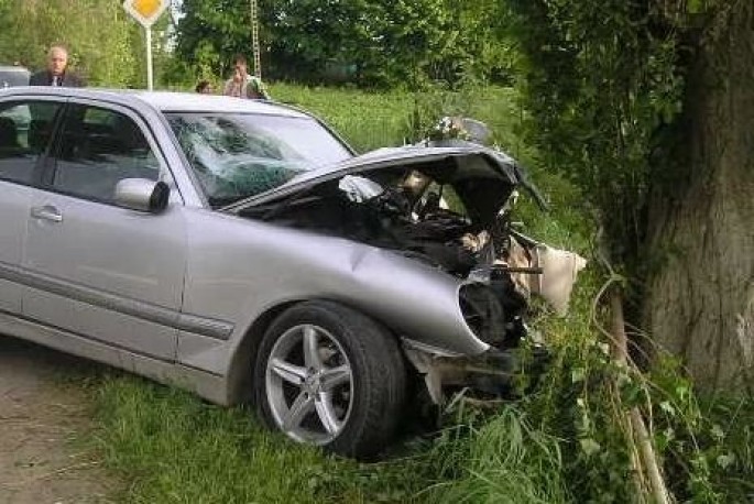 Sabirabadda yol qəzası olub: ölən və yaralanan var