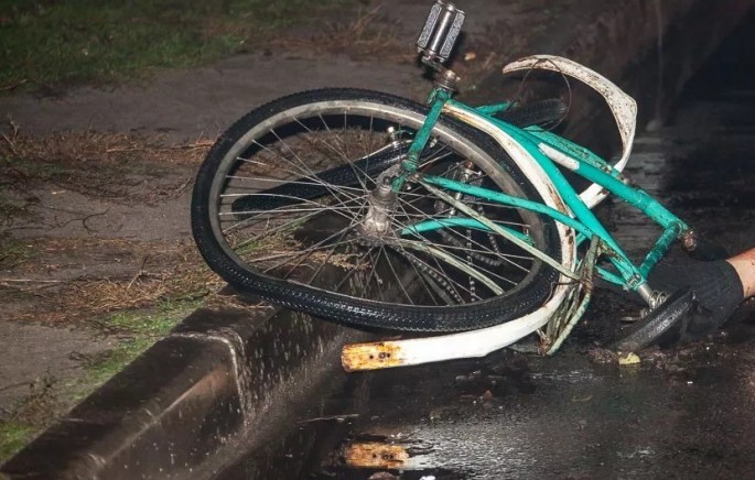Cəlilabadda 31 yaşlı kişi velosipeddən yıxılaraq xəsarət alıb